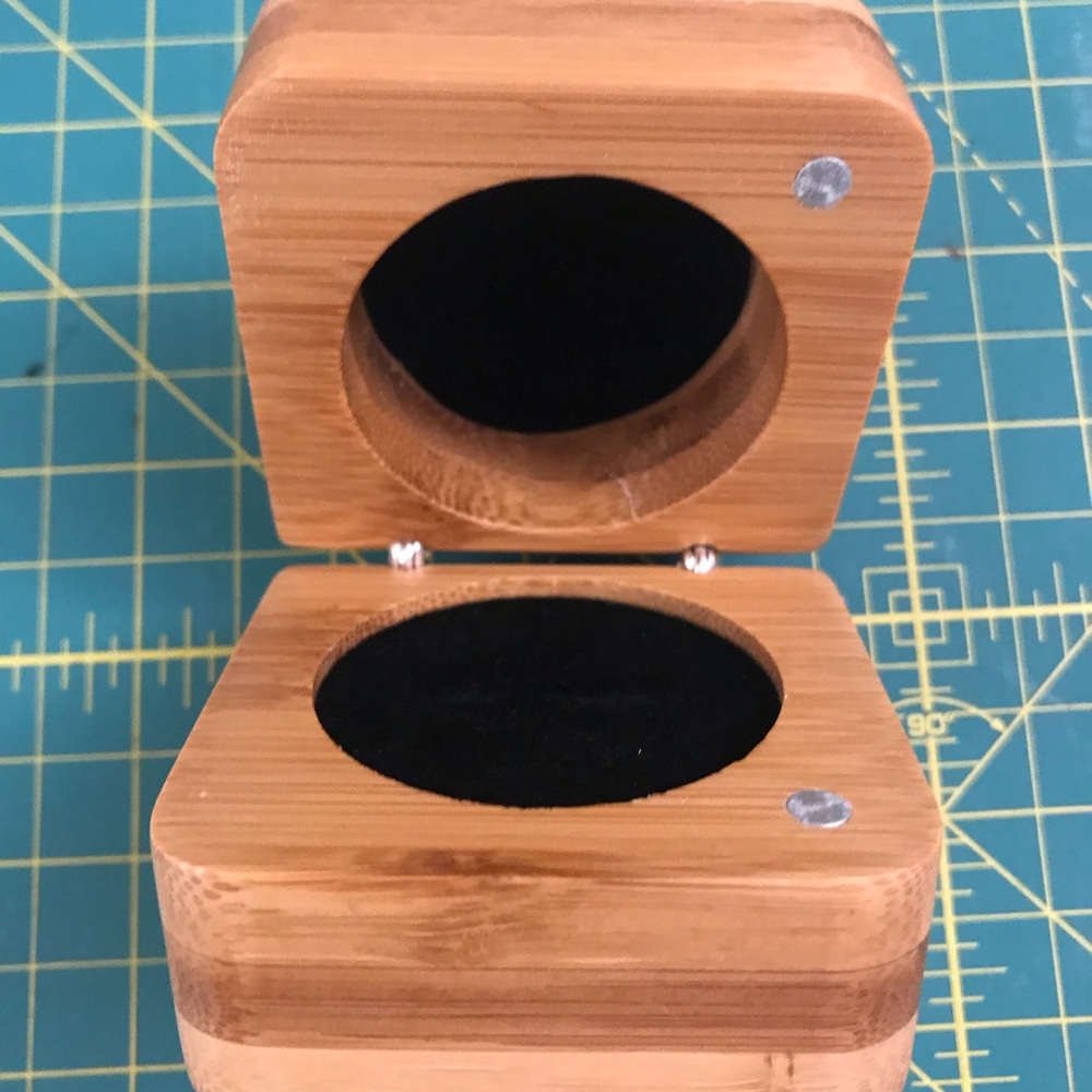 Rings box - Picture 2 of 3